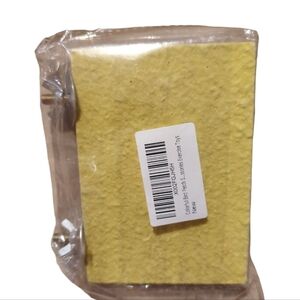 Bird Perch Yellow Grinding Stand (5.1"x3.5") Brand New.